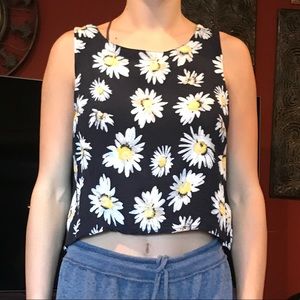 Daisy crop tank top. Cotton on.